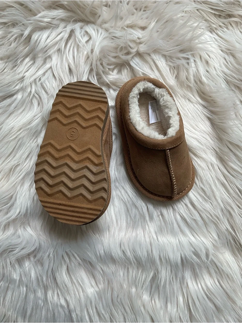 Cat jack Kids Cozy Faux-Shearling Slip-On Slippers in Brown